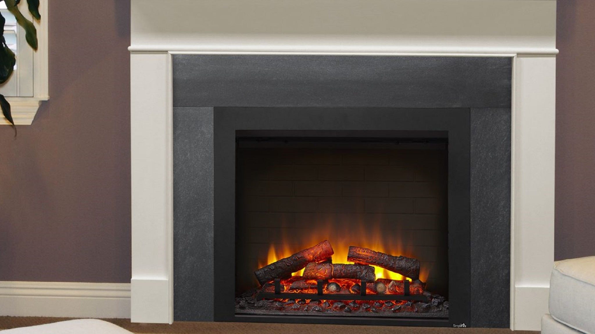 Built-in electric fireplace