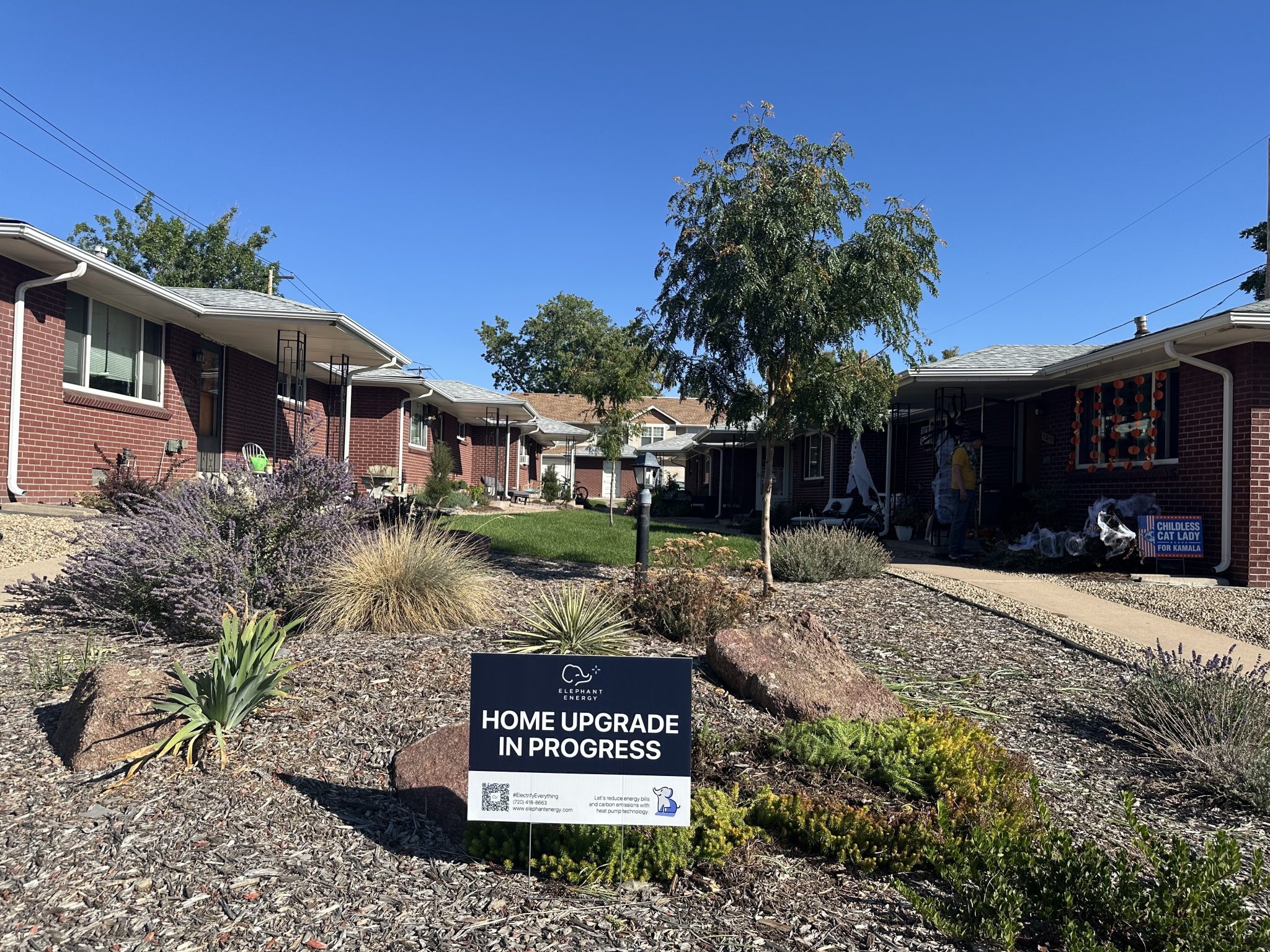 6 units of multi-family heat pump install by Elephant Energy in October 2024