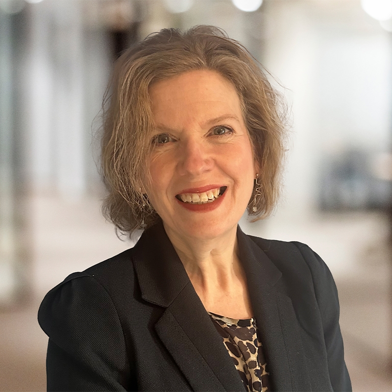 Alison Brown 800x800