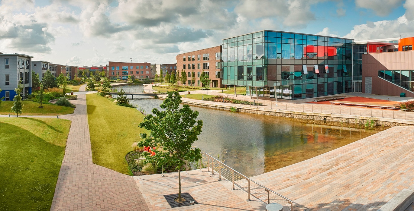 Edge hill featured