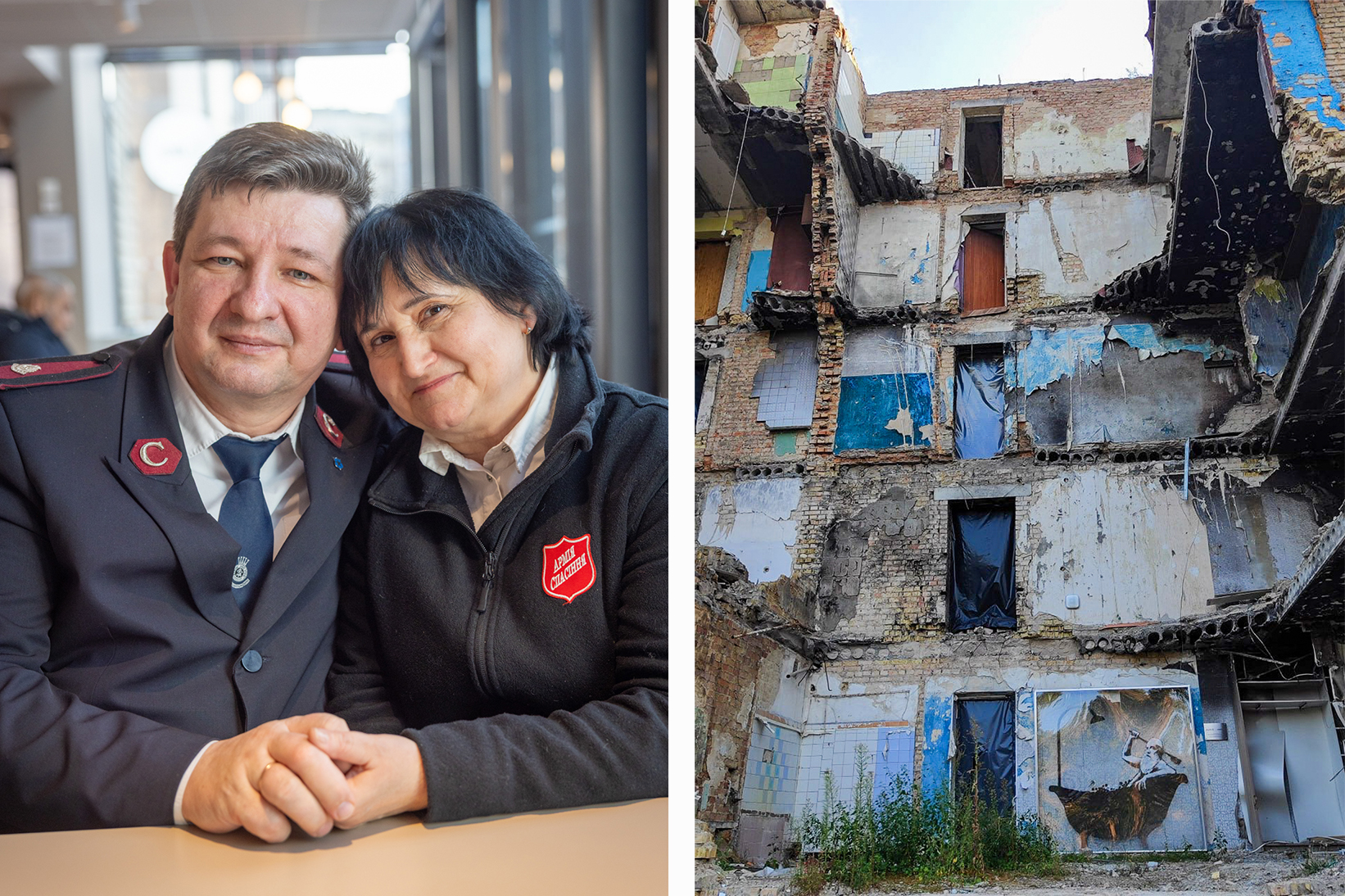 Foto: Mann og kvinne i 50-årene sitter ved et bord. Hun lener hodet sitt mot hans. Begge har på seg blå uniformer fra Frelsesarmeen. Ved siden av er det et bilde som viser en utbombet bygning i fem etasjer.