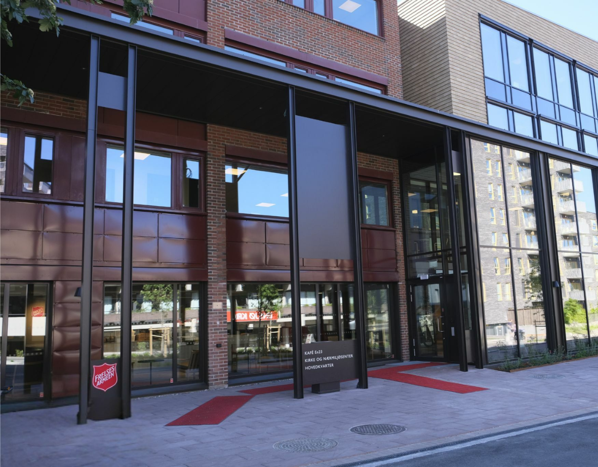 Sentraldivisjonen er samlokalisert med Frelsesarmeens Hovedkontor på Ensjø.