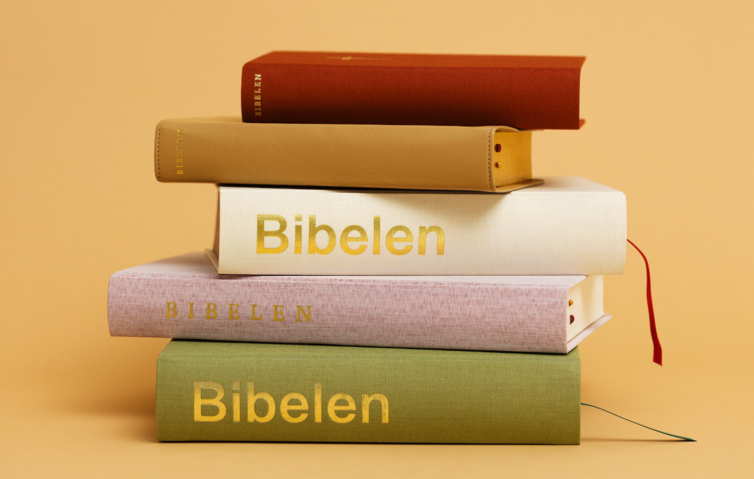 Stabel med bibler