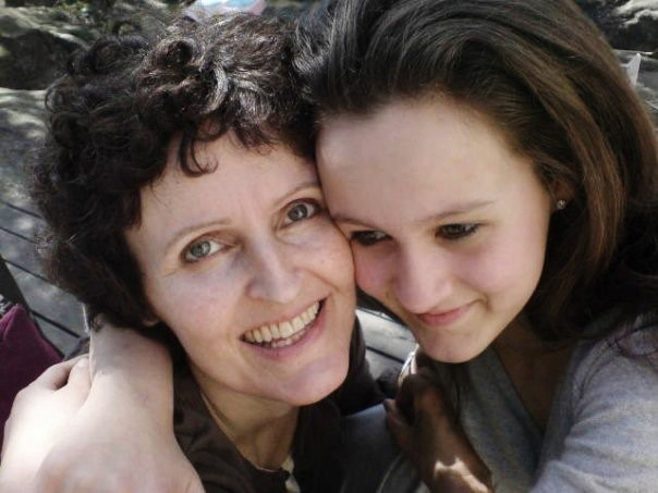 Brita og Rebekah Helmersen.