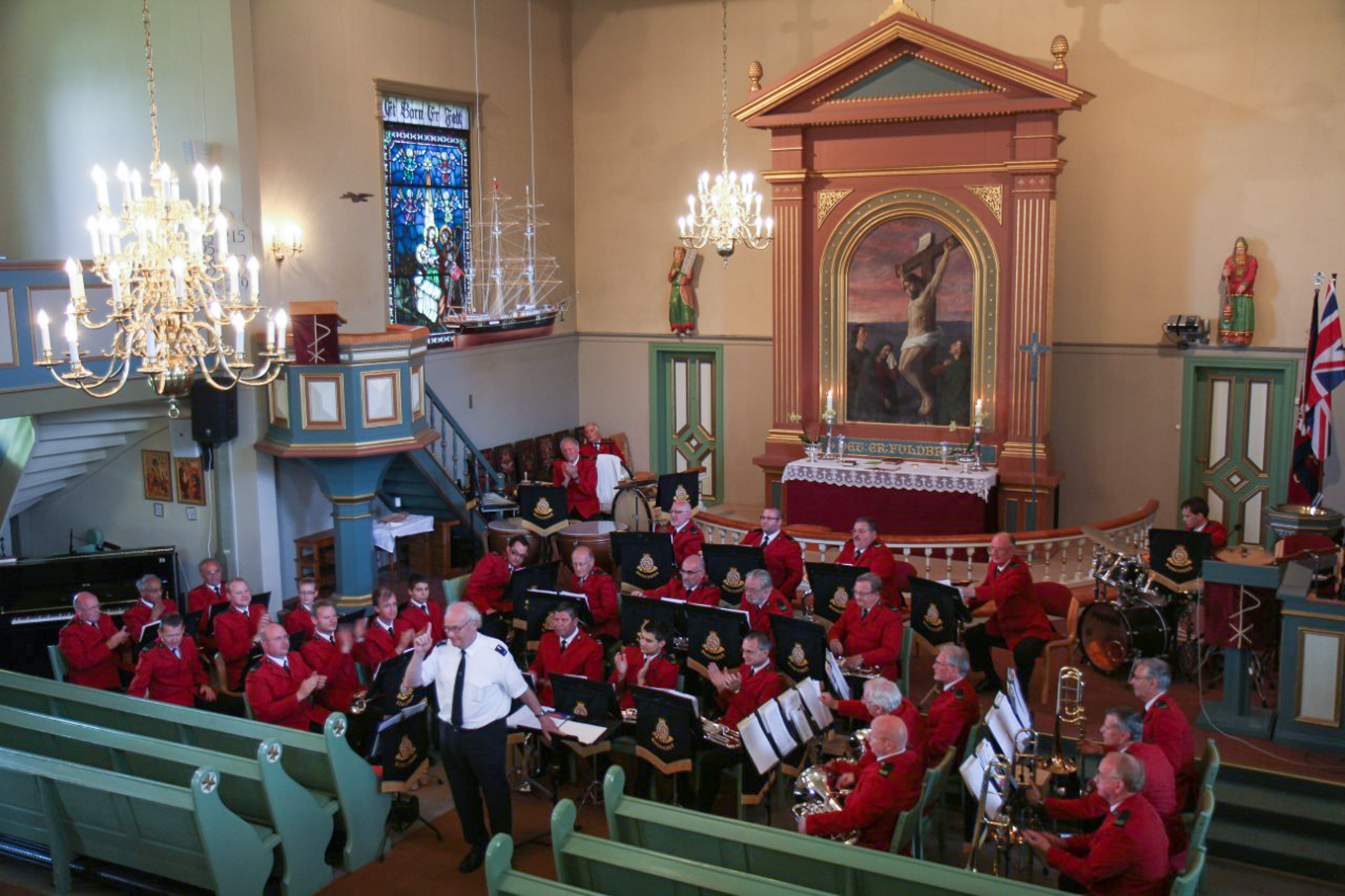 Eiliv takker for applausen Eiliv Herikstad