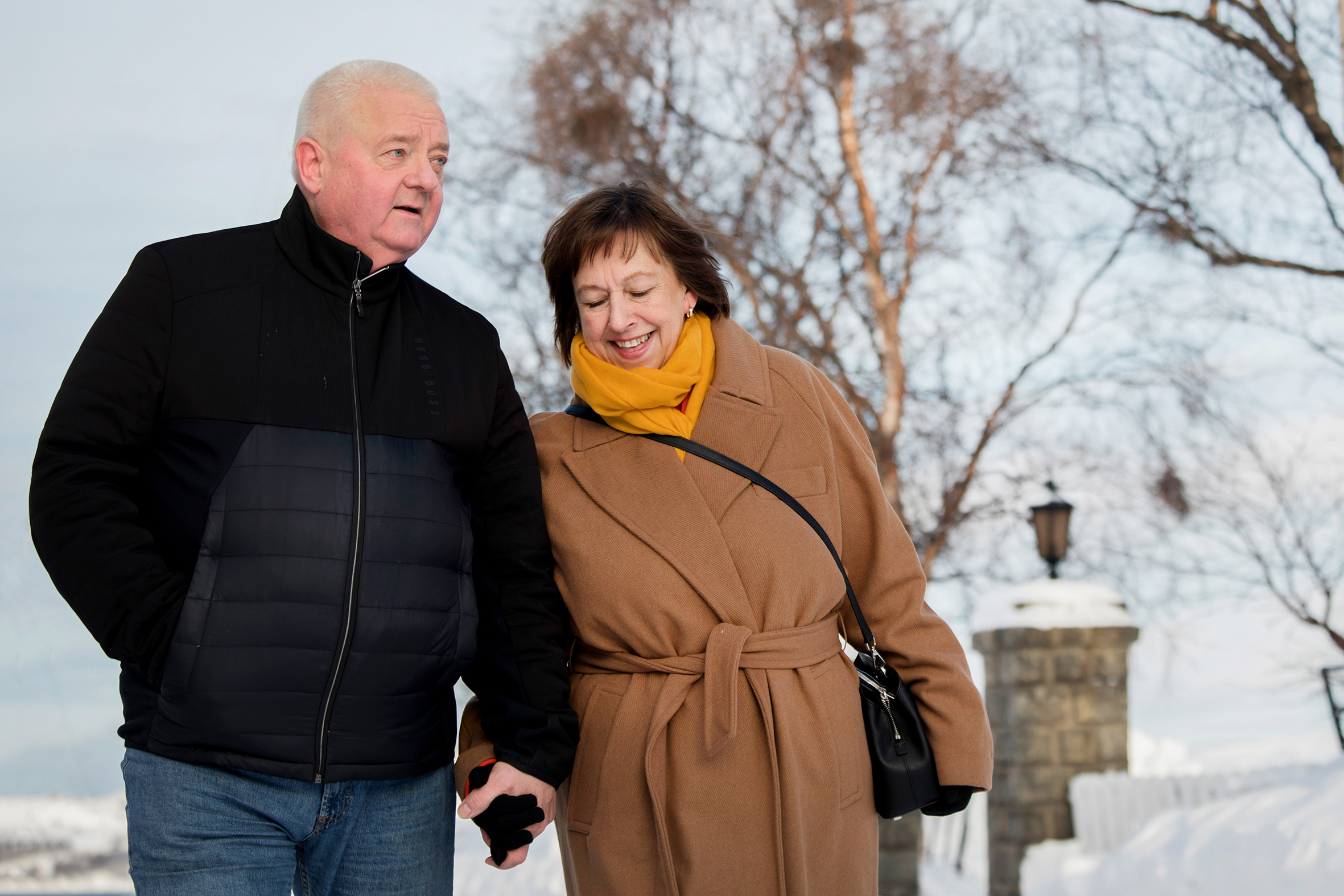 Frode Berg hjemme med kona Anita