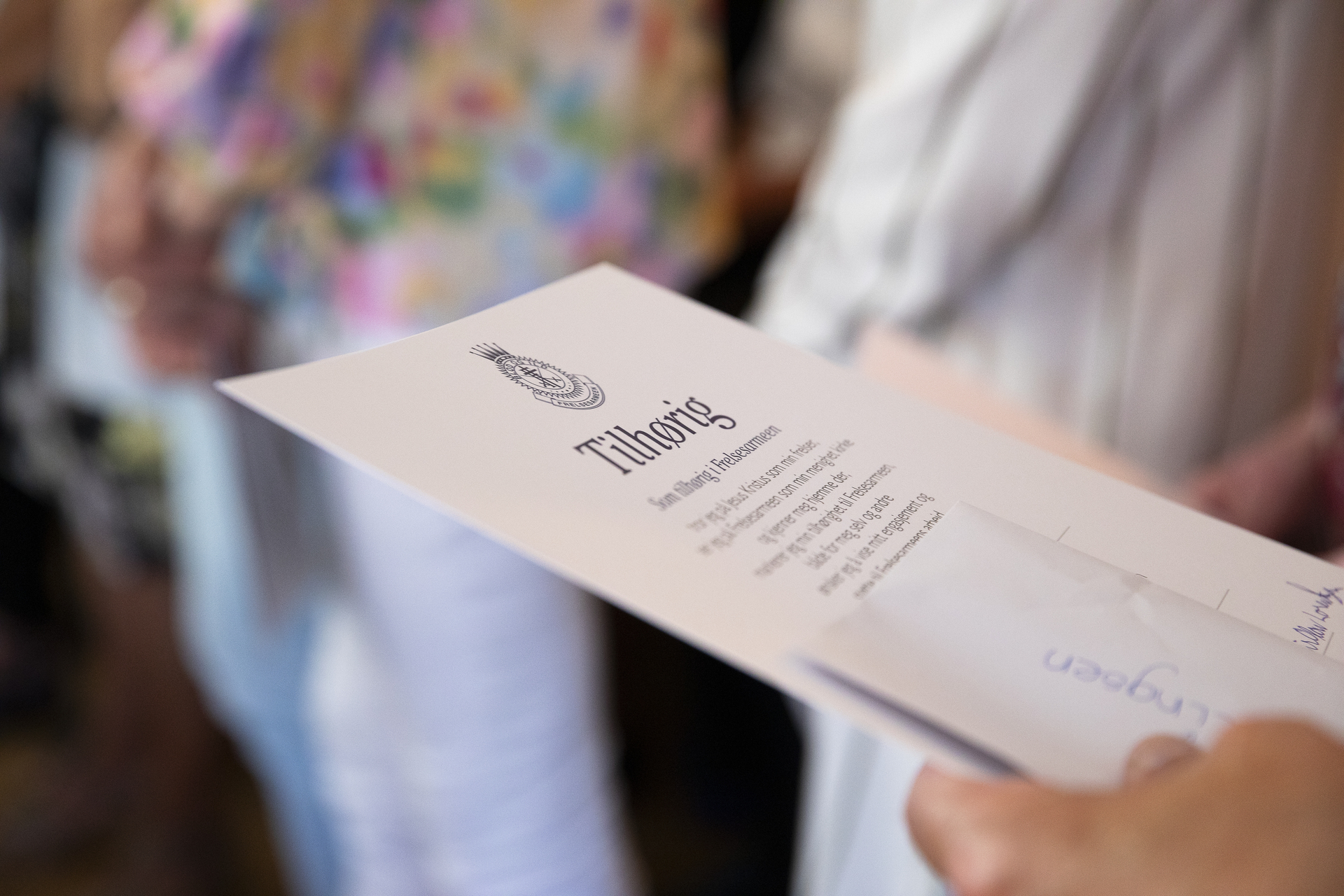 Ark med Frelsesarmeens skjold på. Tilhørige står det som overskrift på arket