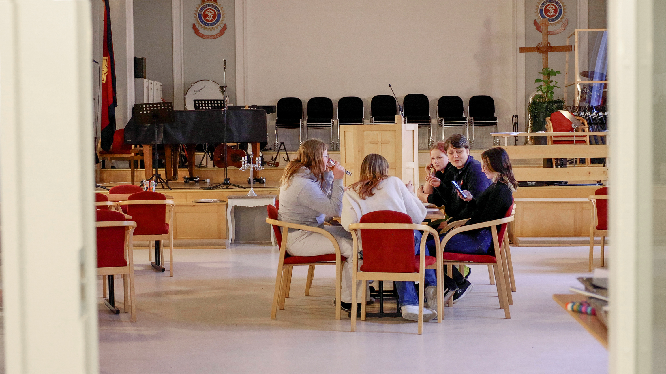 Konfirmasjon matumeini 23 Still002 copybeh Konfirmanter