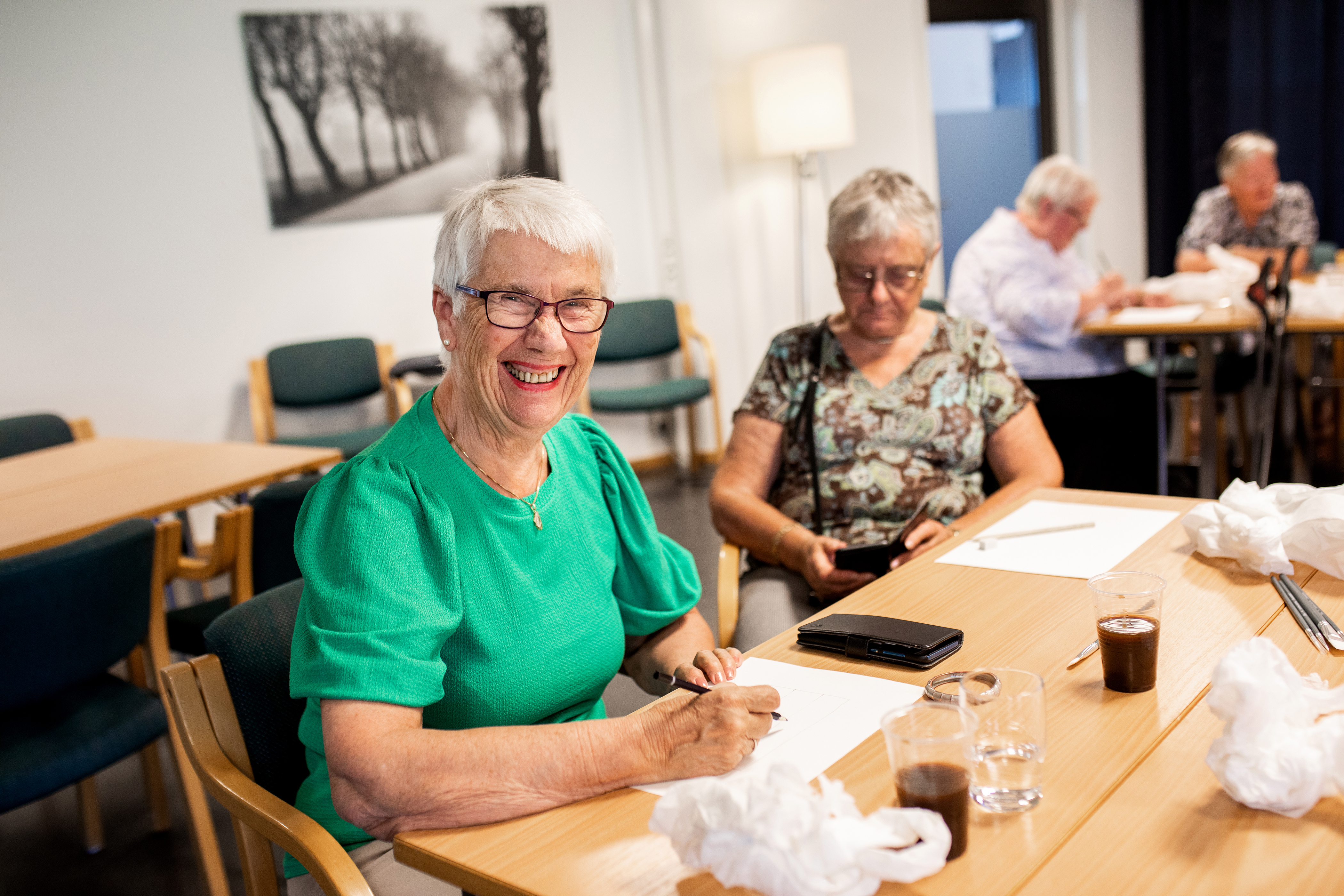 Anita Lillian Askevold, deltaker på male-workshop under Senioruka på Jeløy.
