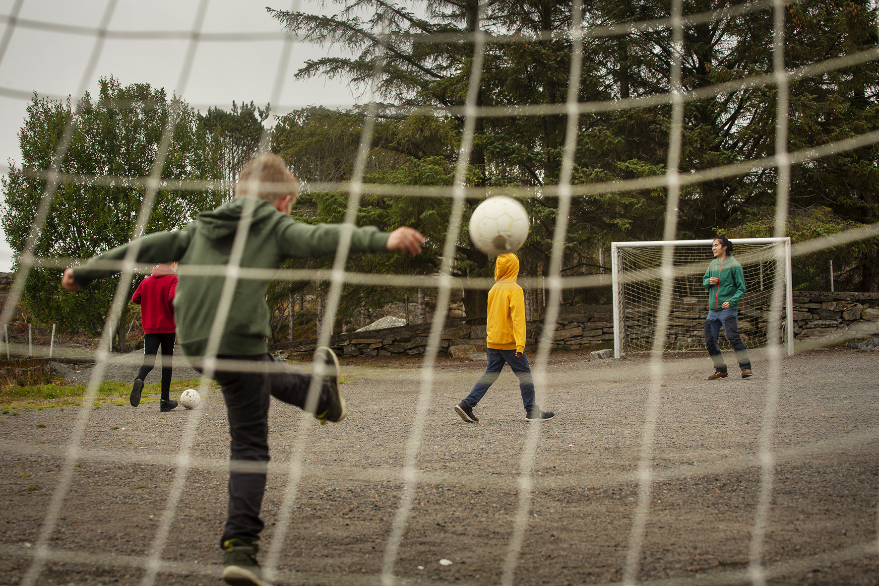 Barn som spiller fotball
