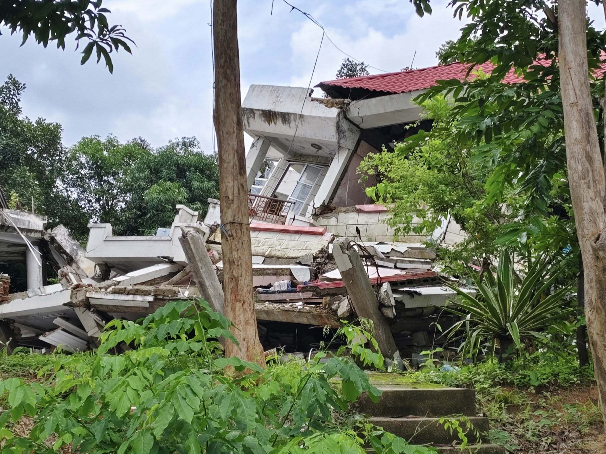 Myanmar earthquake 1