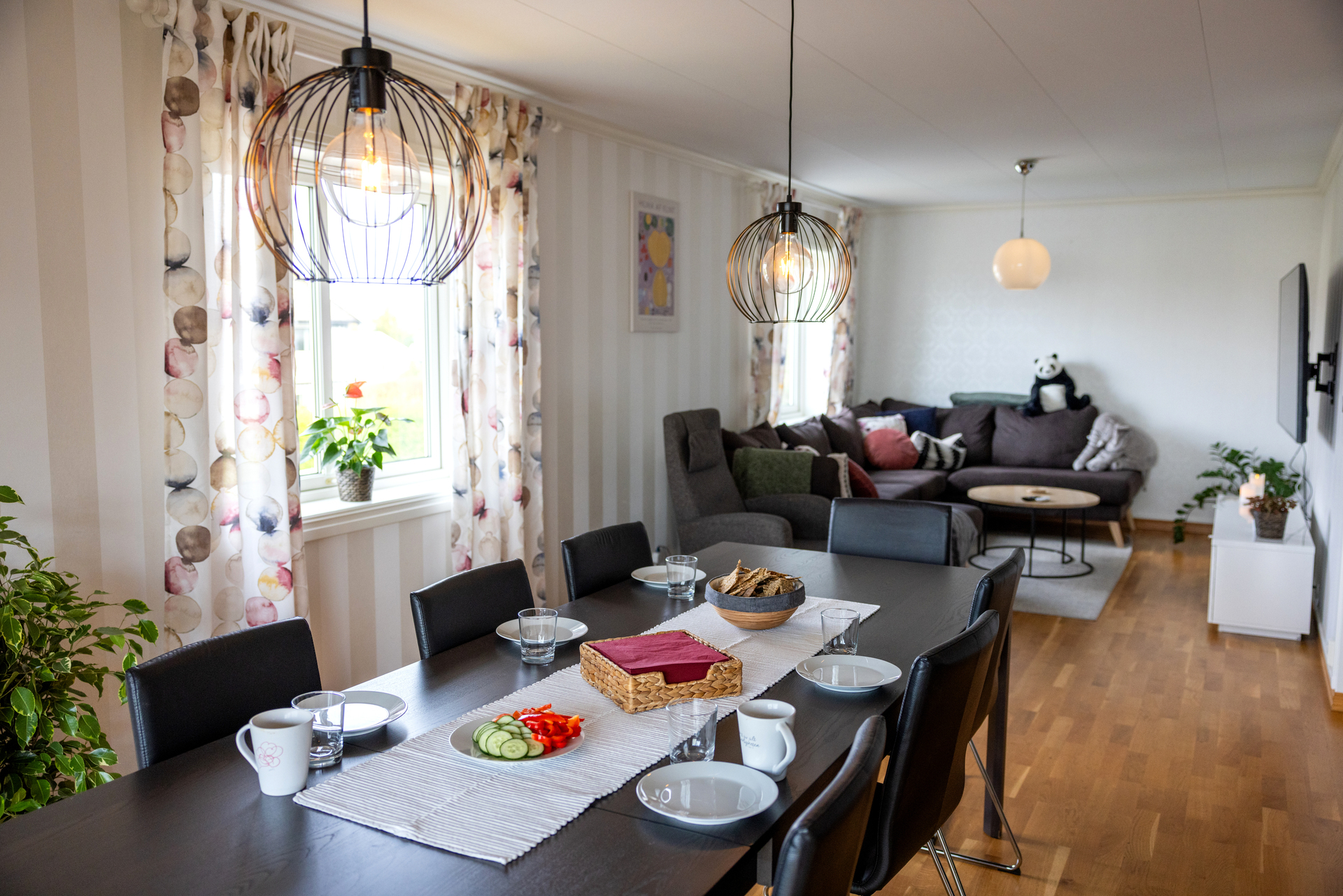 Diverse bilder inne på Bjørkhagen.