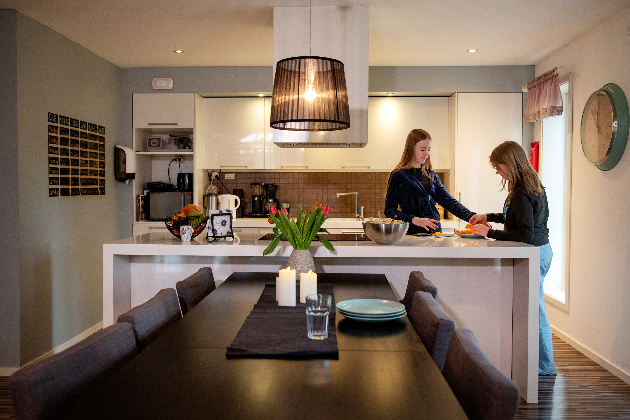 Diverse bilder inne på Eikebo.