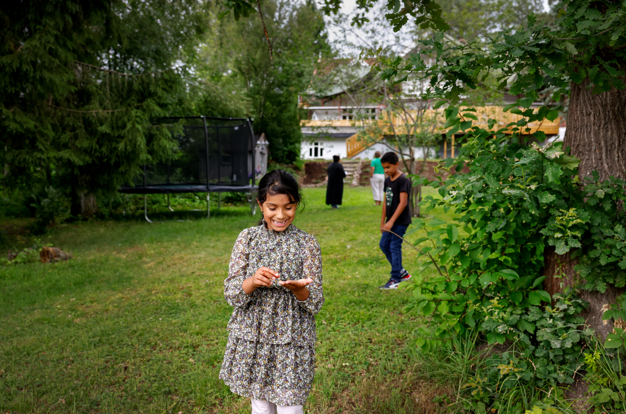 Bilder av hage og hus Skogtunet