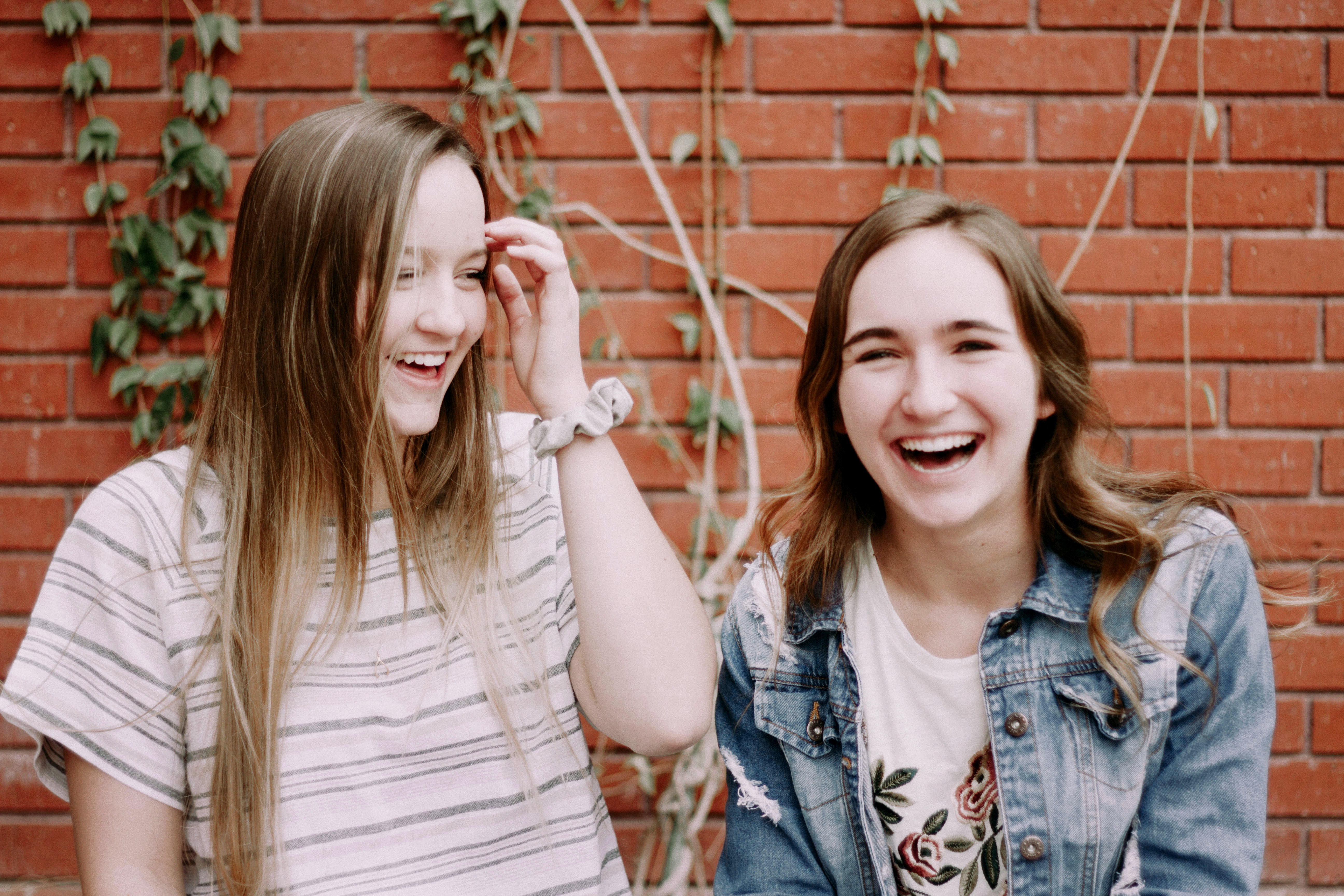 Neonbrand 595599 unsplash