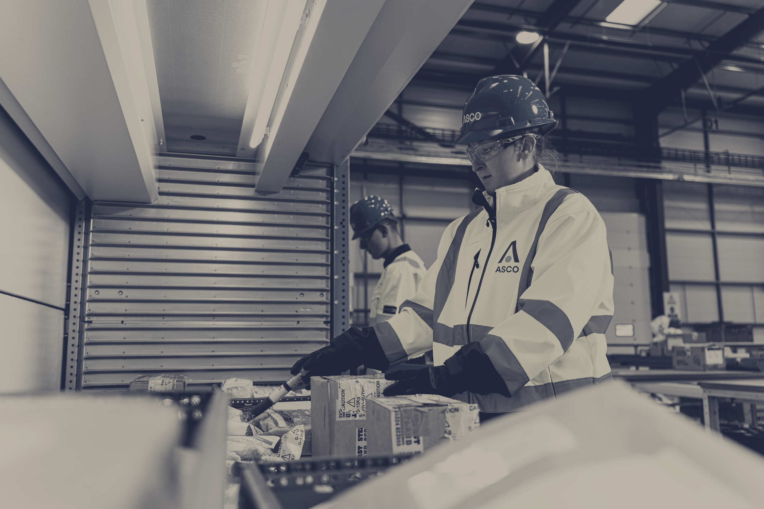 Warehouse hero 3 resize