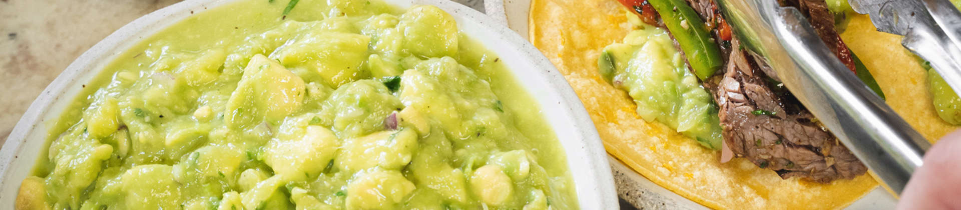 NAVEL ORANGE GUACAMOLE