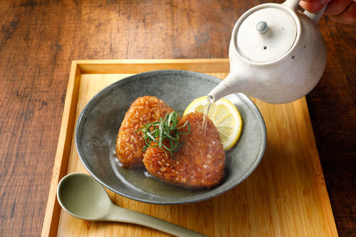 おにぎり だし茶漬け
