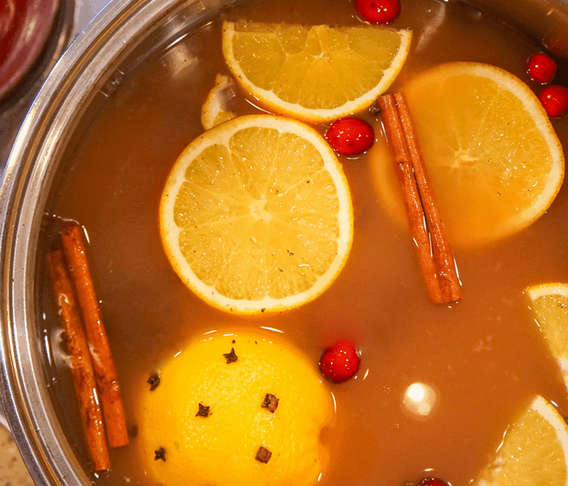 Mulled Orange-Spiced Apple Cider