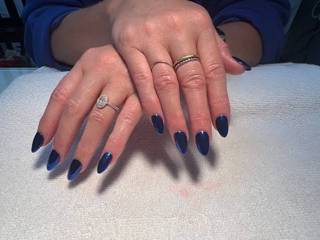 Nails Orcas