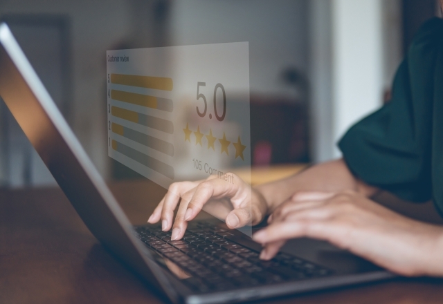 Reviews 320x220