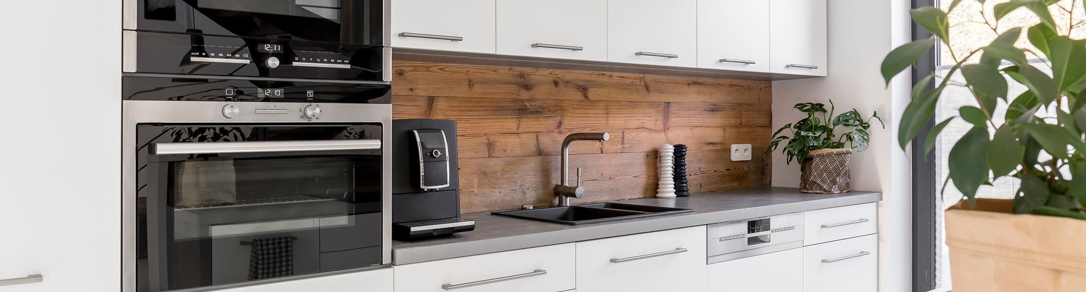 Image of a modern kitchen