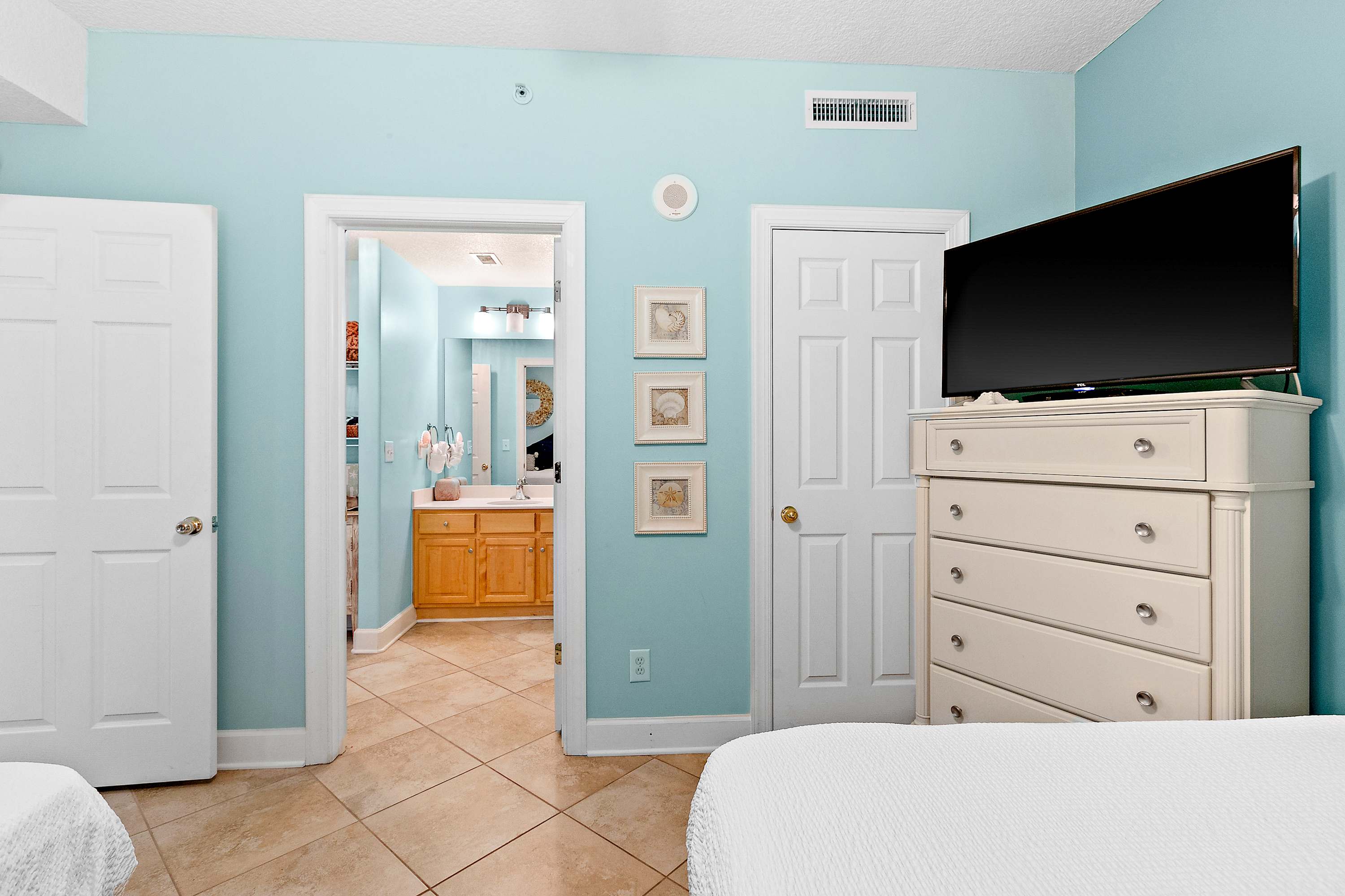 source-4a12c7cb34824c61748a4516bc865f24026d360f.jpg