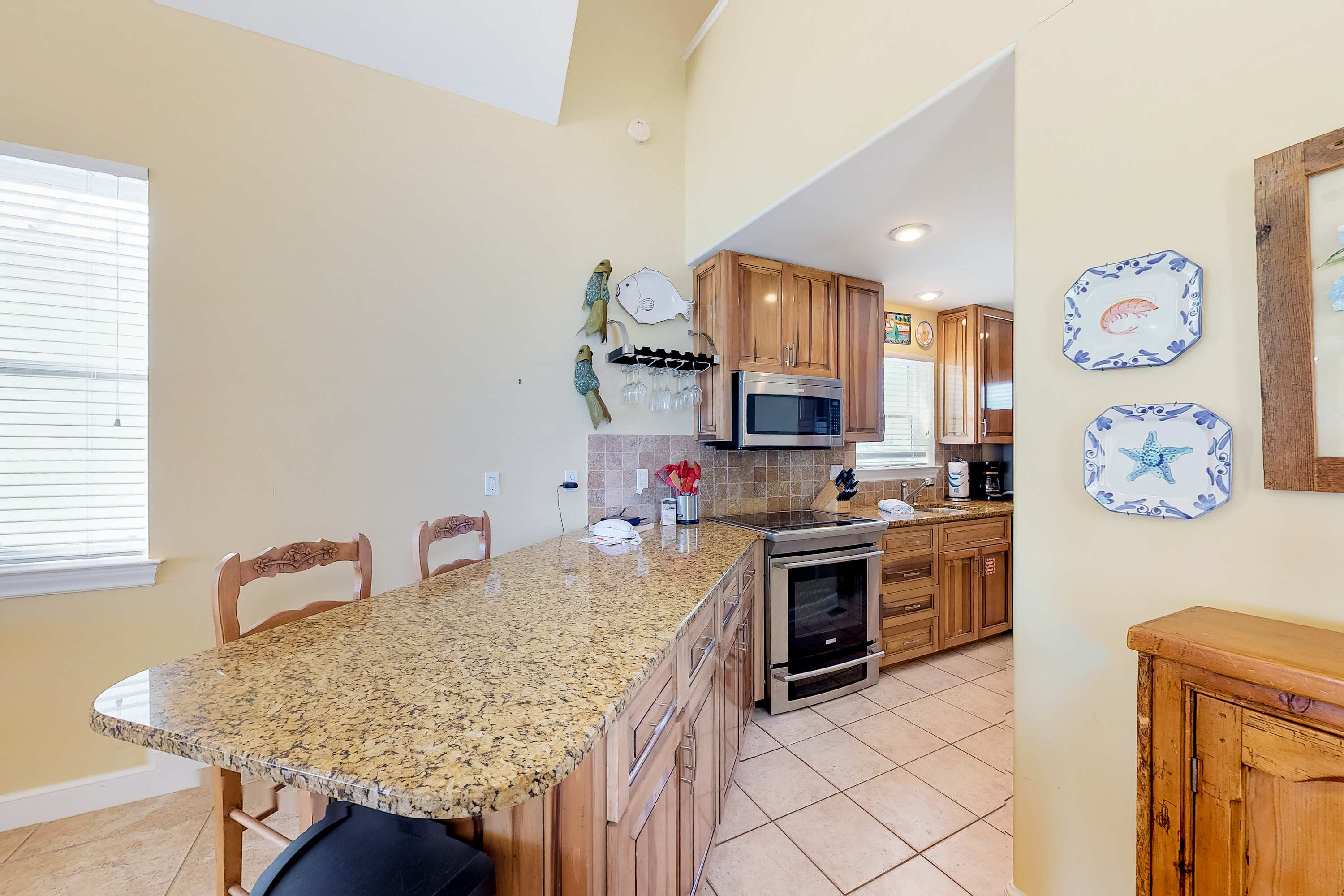 large-663a6efba6bd9332e19315d55f32a15d5fa7b660.jpg