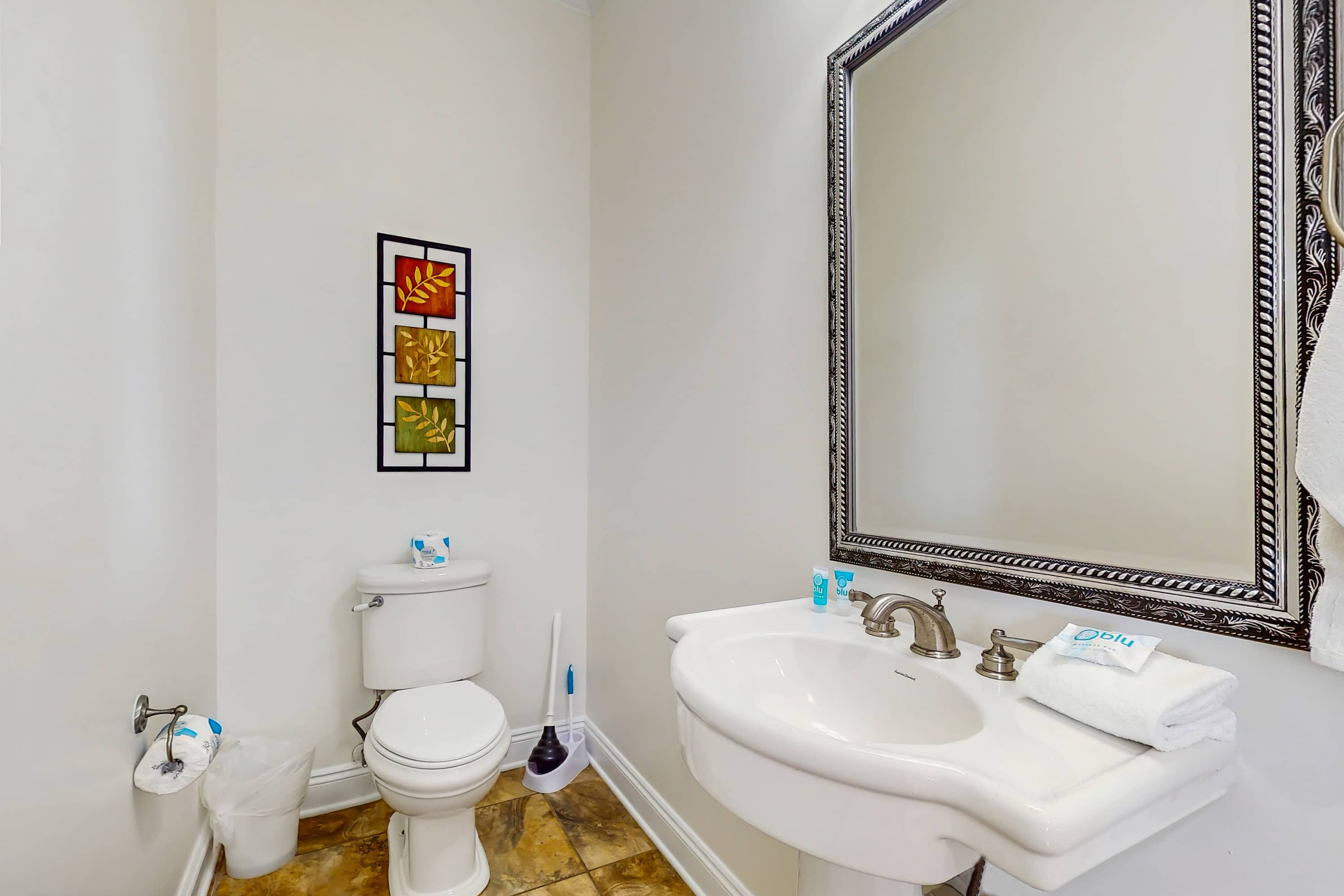 1st floor half bathroom