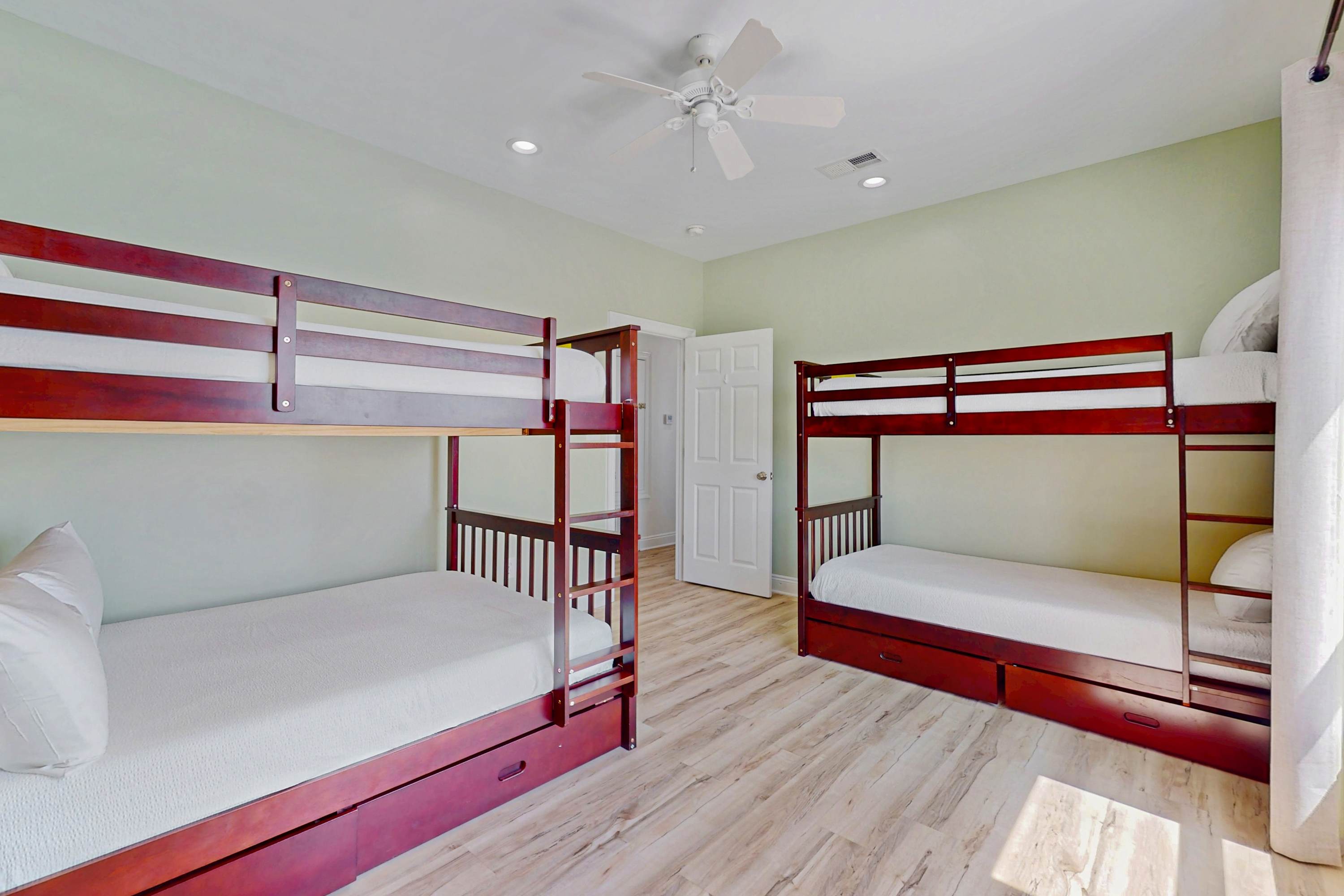 2nd floor bunk bedroom