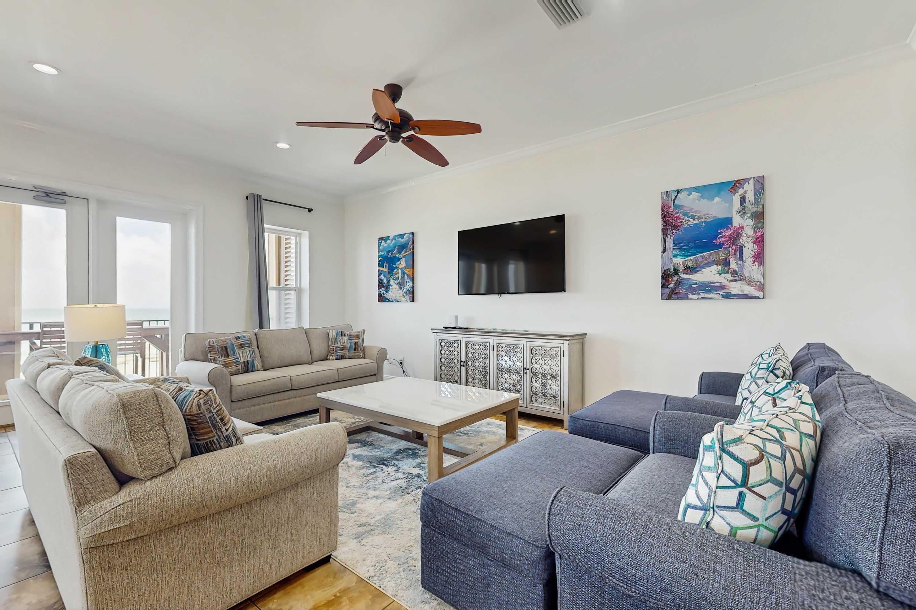 Dazzling views of the Gulf from the comfort of the living room