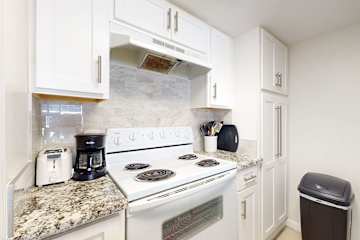 source-0771048d56bcd6be70d626df4e552e46a626bf86.jpg