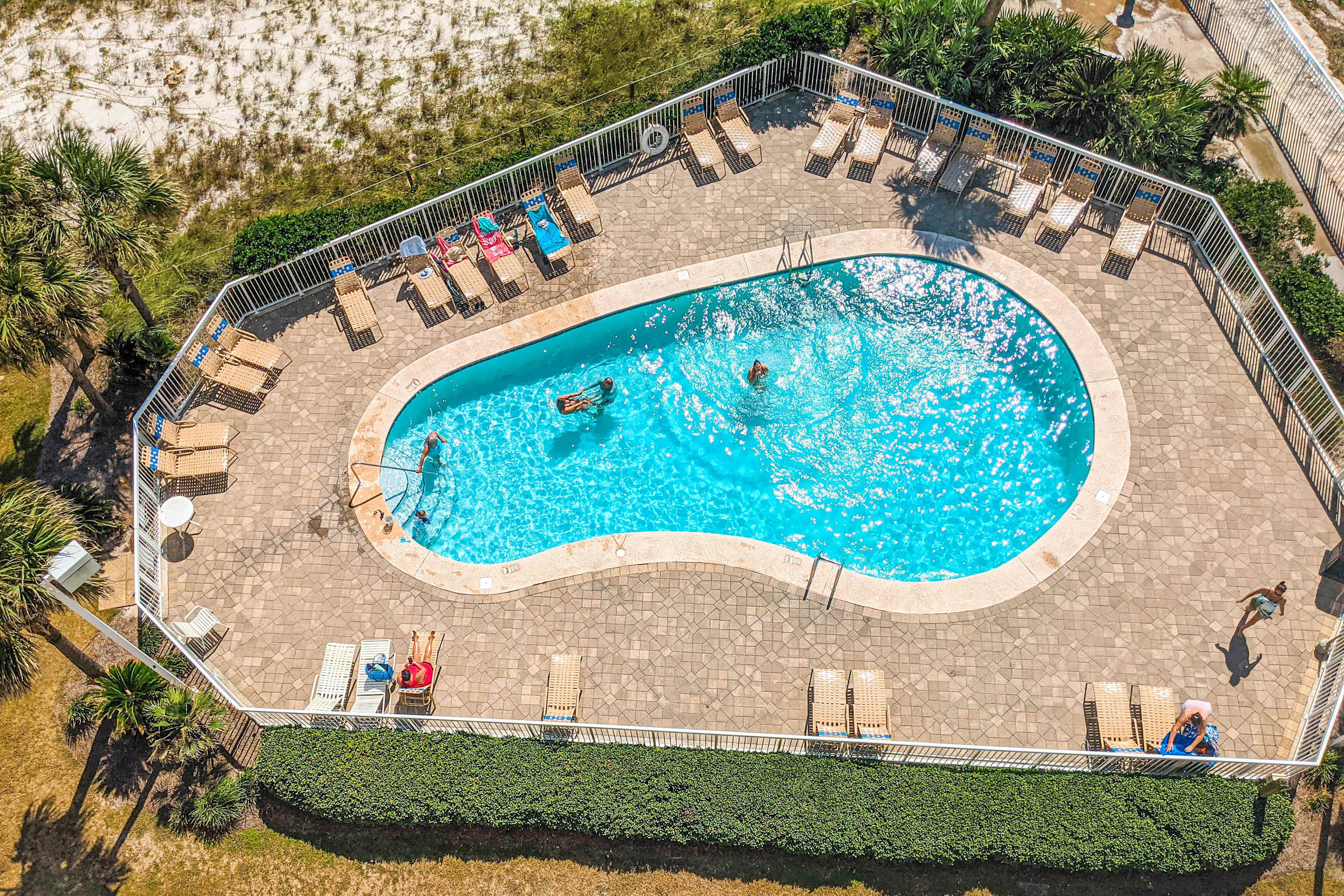 source-51b4c745cf31447db0918740c458388b5e8ad6be.jpg