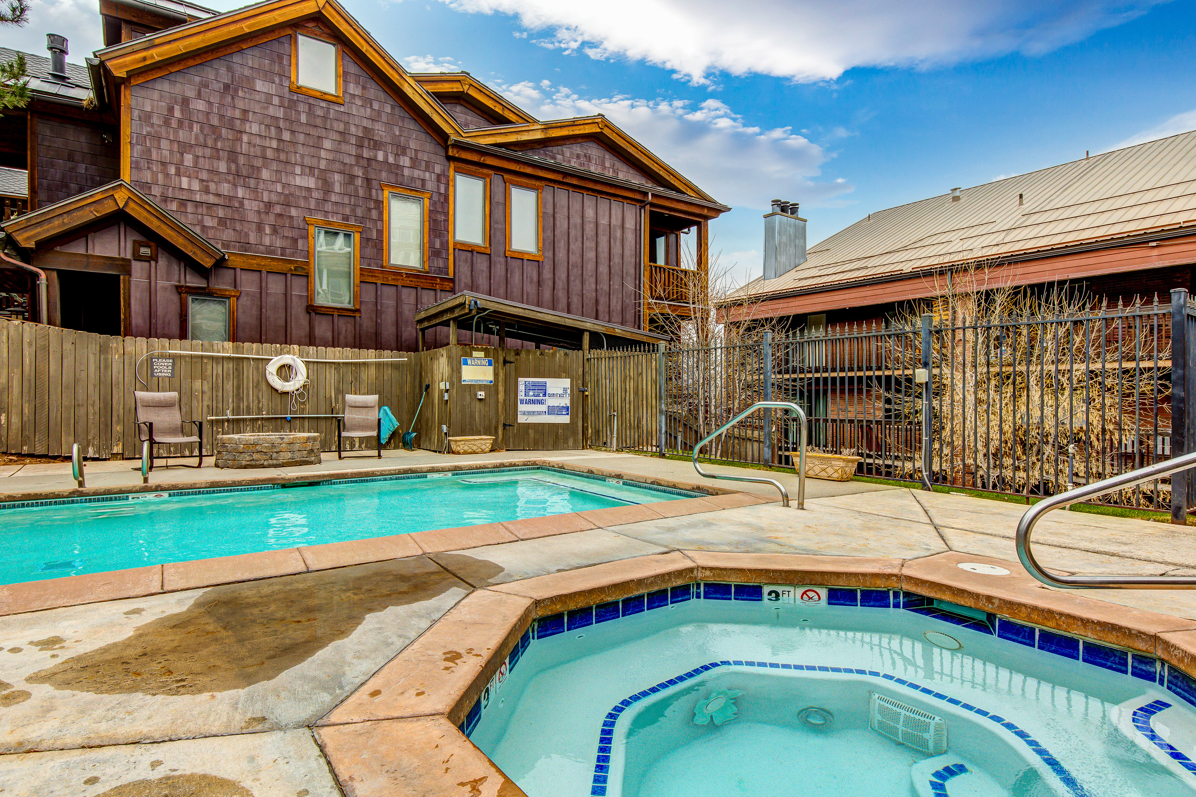 Hang out at the pool or relax in the hot tub after a long day of skiing!