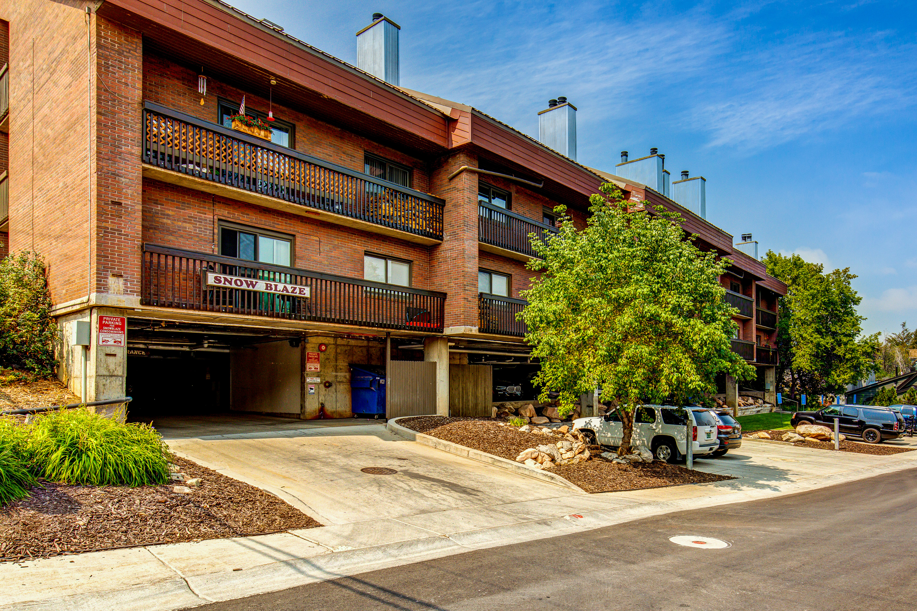 Where you will pull into the parking garage