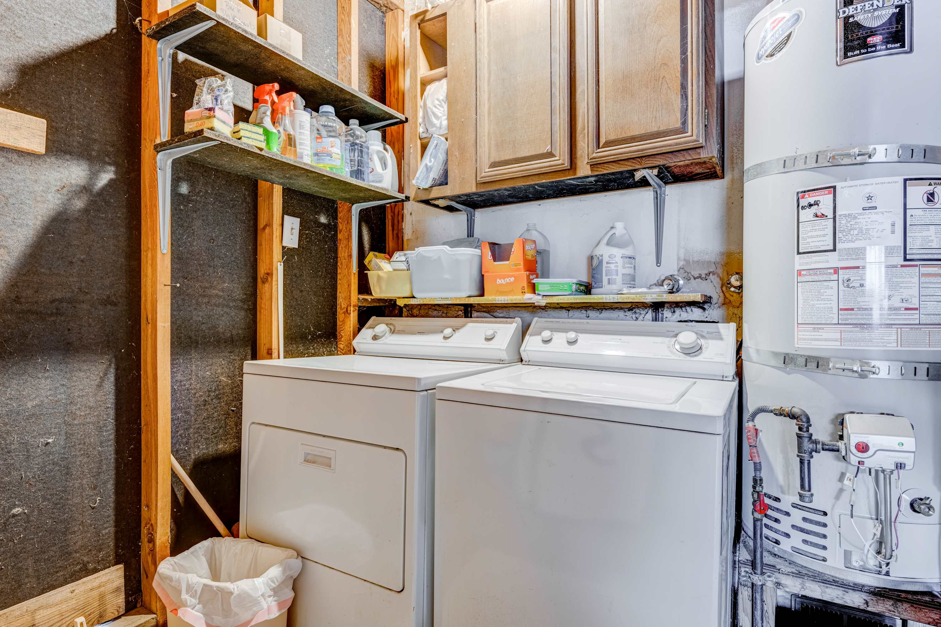 large-93b29644708d17dca9363e160054b7bbdbabd9d9.jpg
