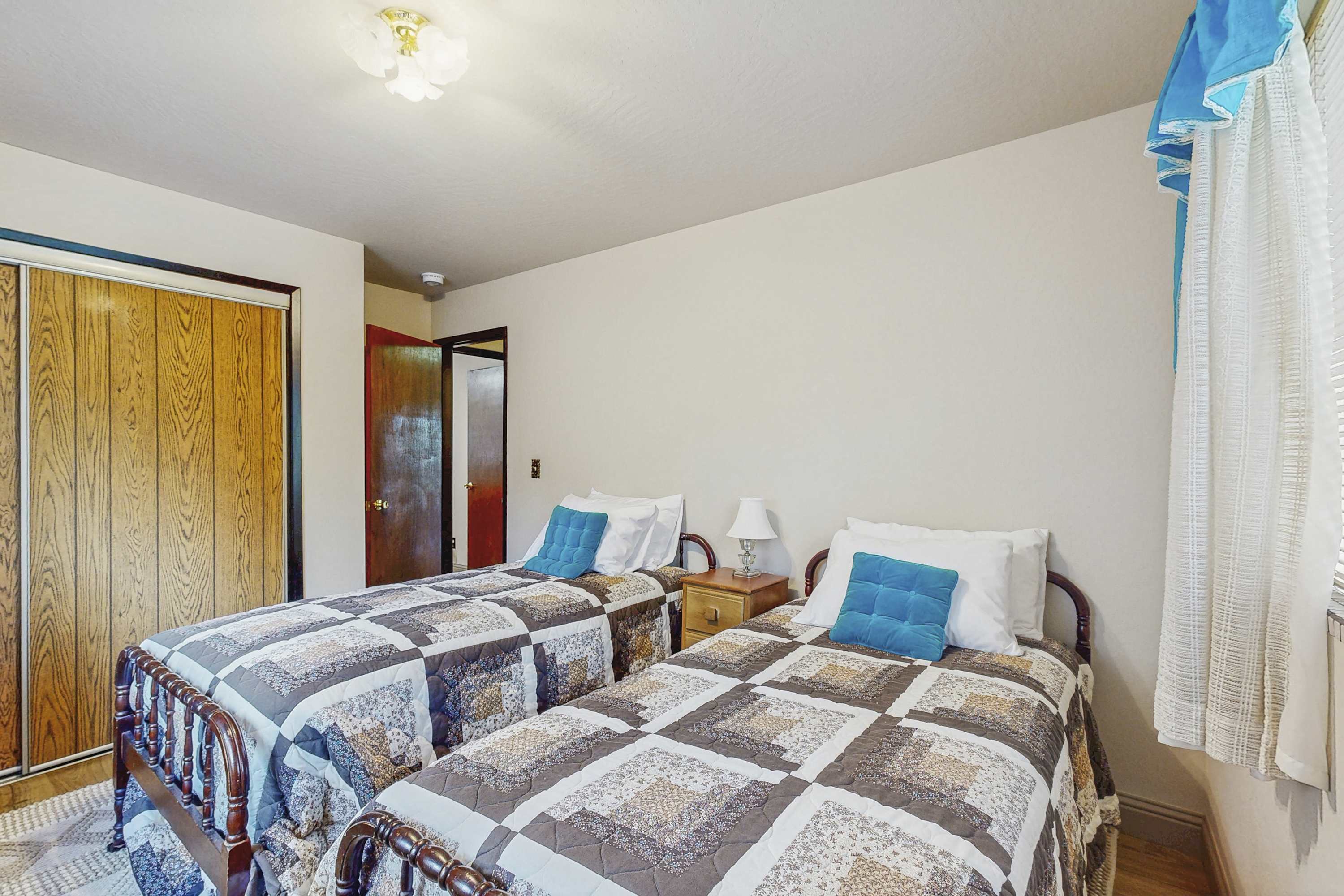 large-2380cad9d4b39fc8591ed1ccbd59272a75934b2b.jpg