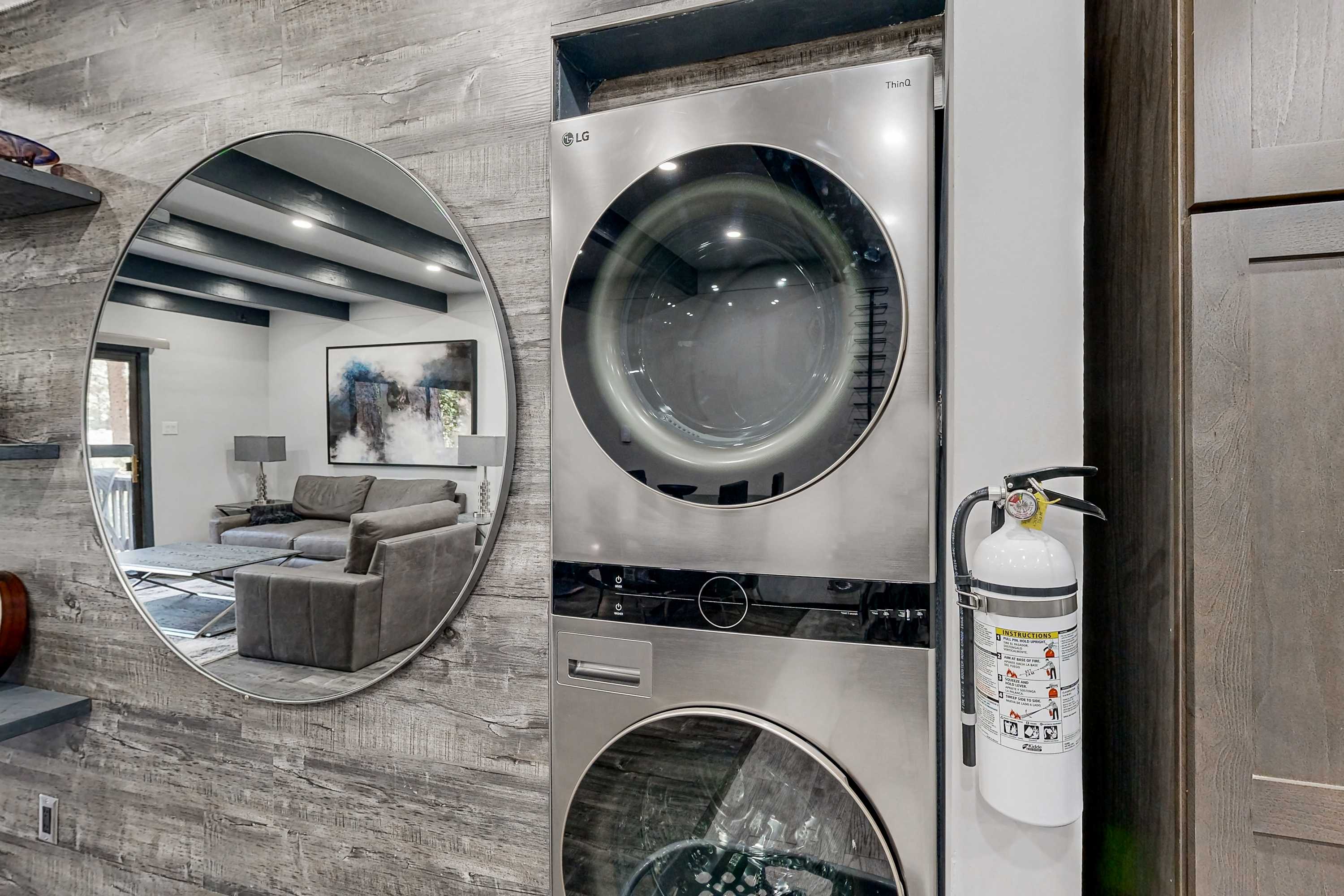 large-f9984f58a5f9d13649672aacb00e5a32827495b2.jpg