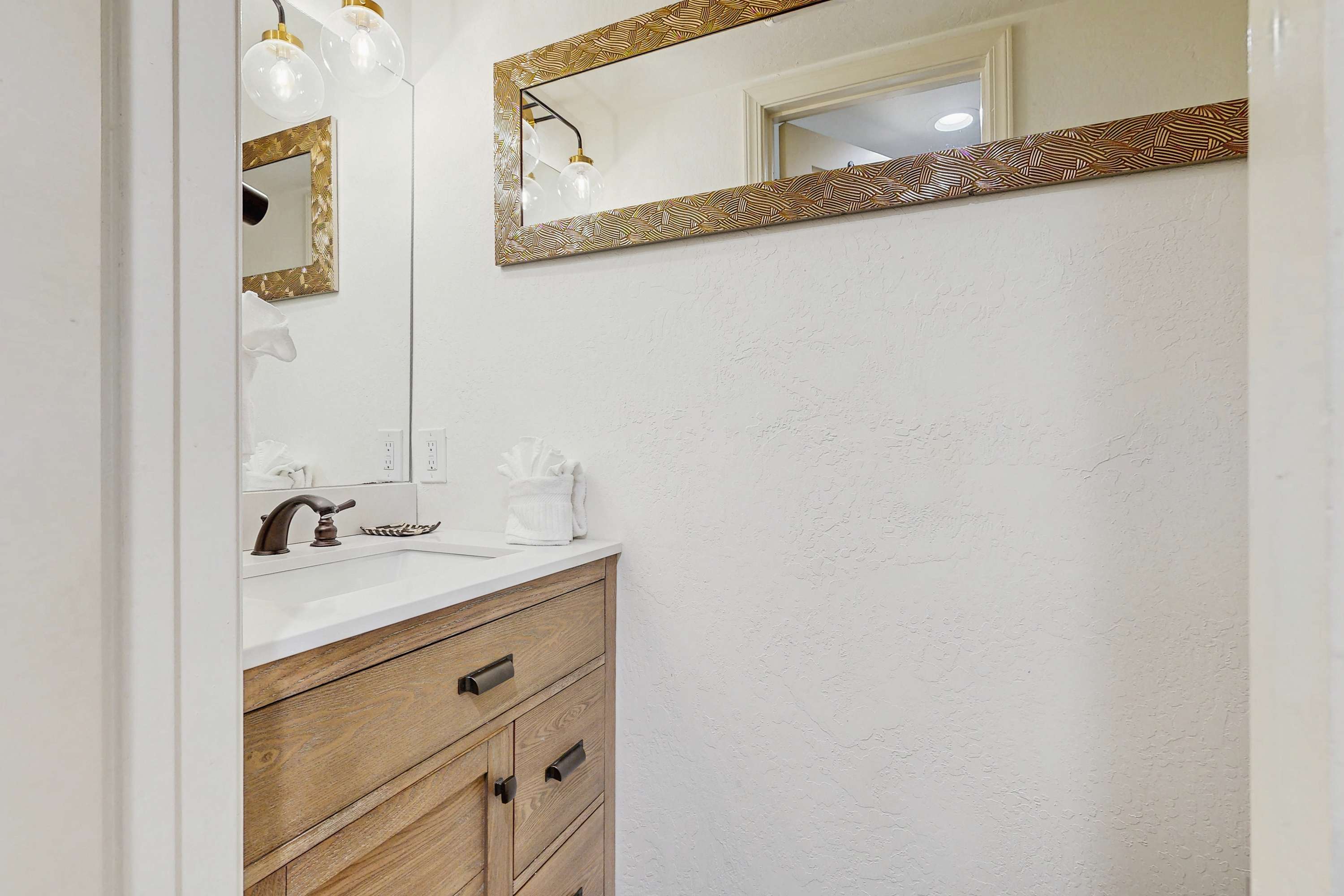 Half bath on 1st Floor