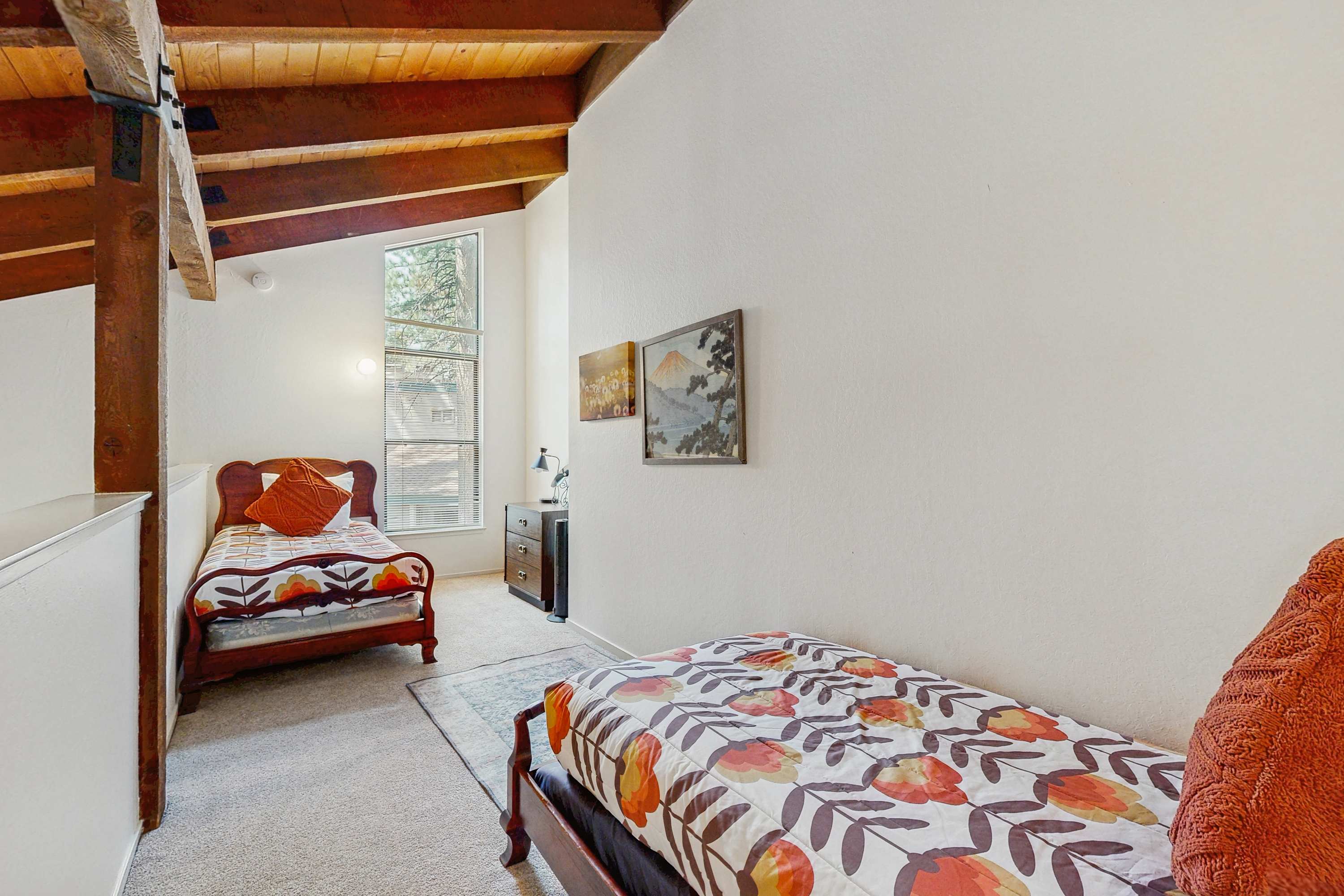 Two Twin beds in the 3rd Floor Loft