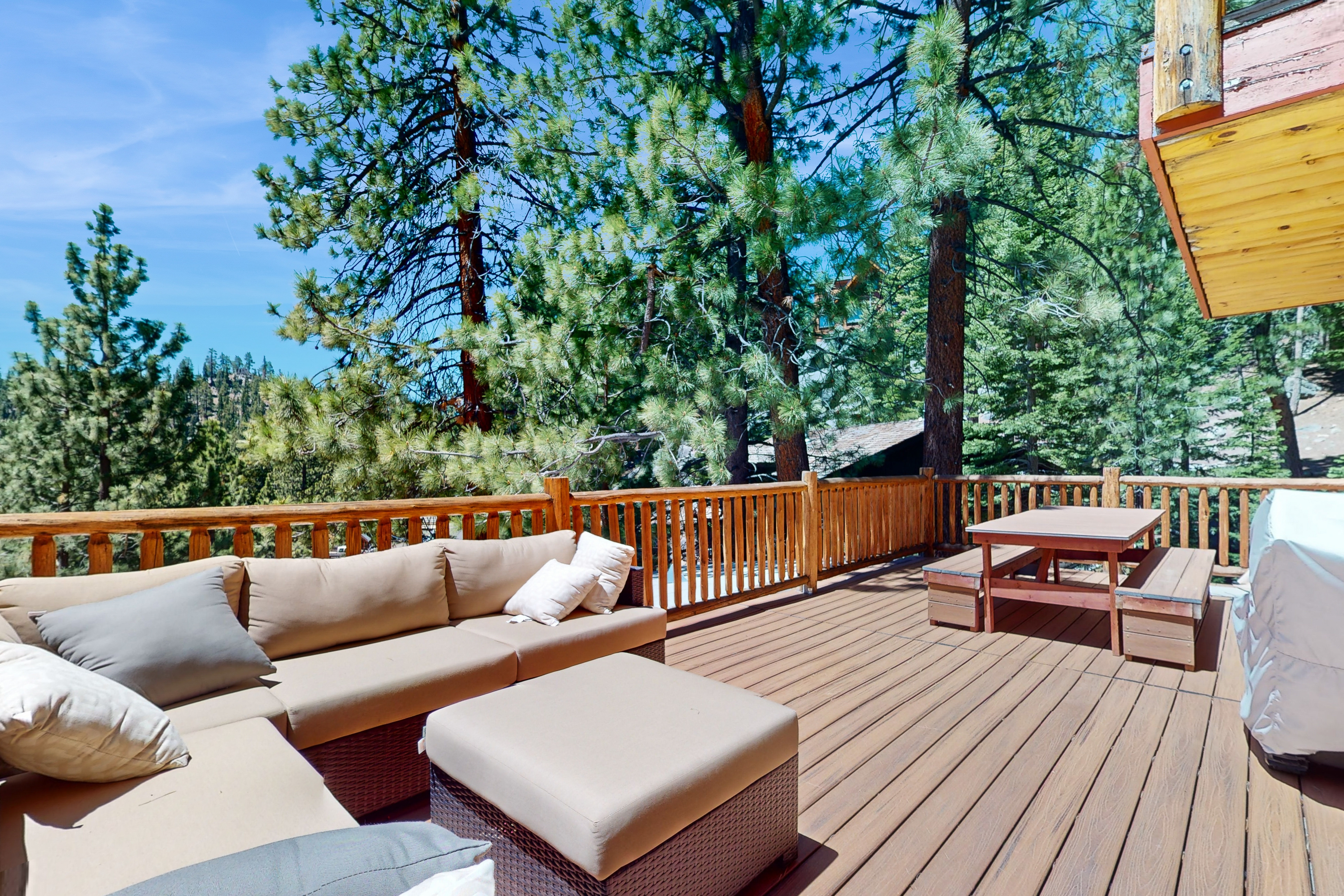 source-7343d1725670771c942af190581393f8cc124200.jpg
