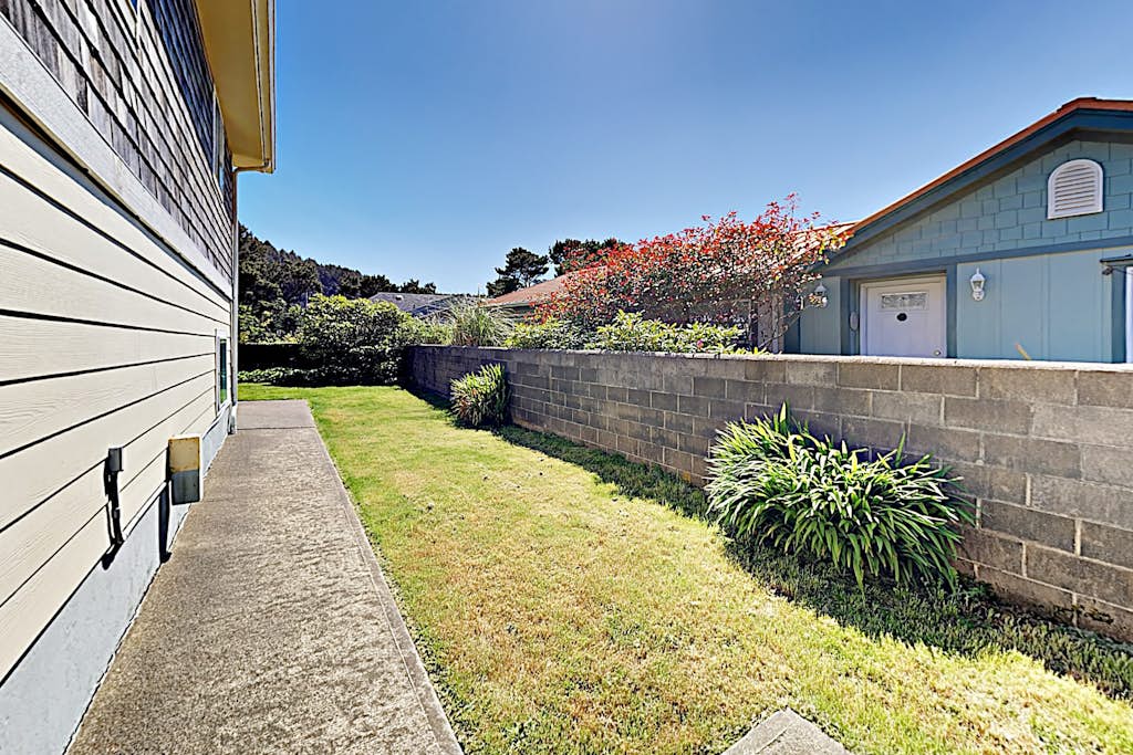 large-c8fd2492236fc6d95796cc4bc19658efe16d9d02.jpg