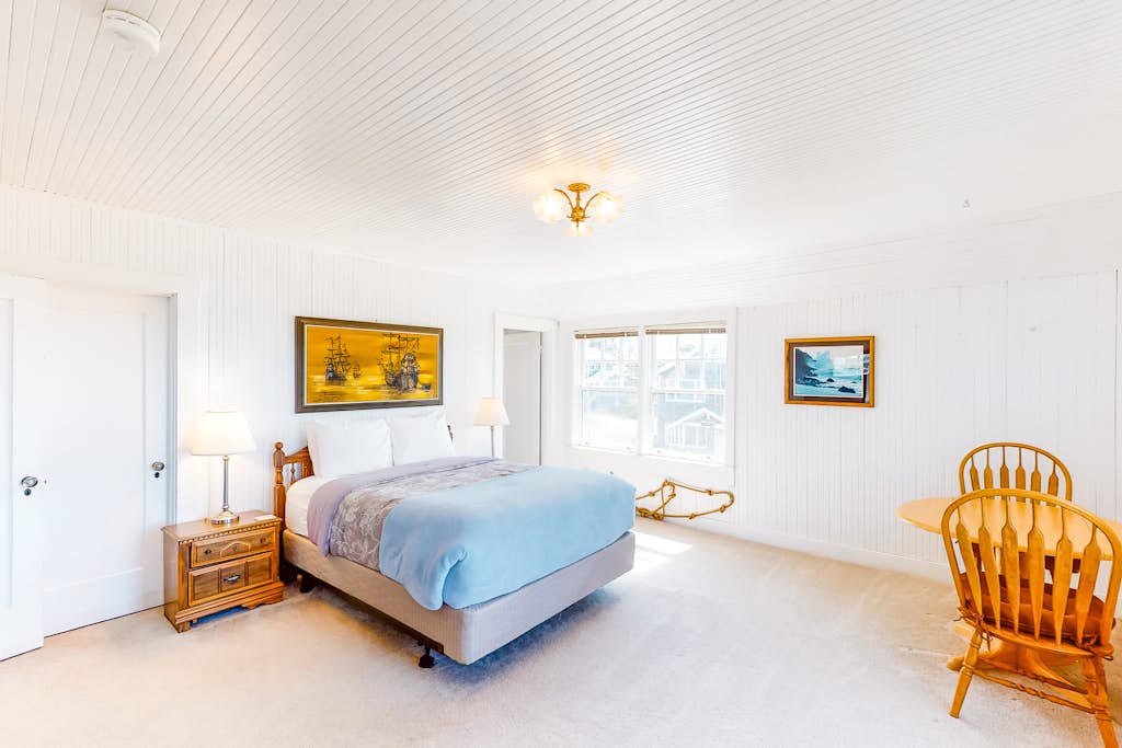 large-04e9a8274ab7d9c9729a4f65f49d78657e30fdbd.jpg