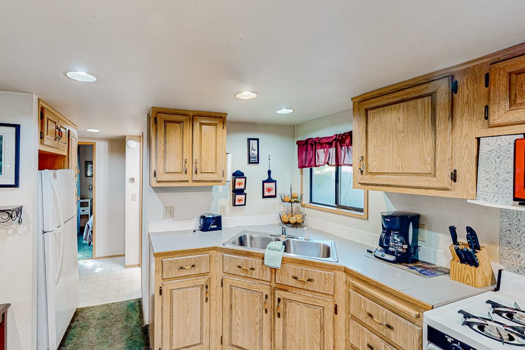 large-9edc708d33c125c478676baf5b142e932d539612.jpg