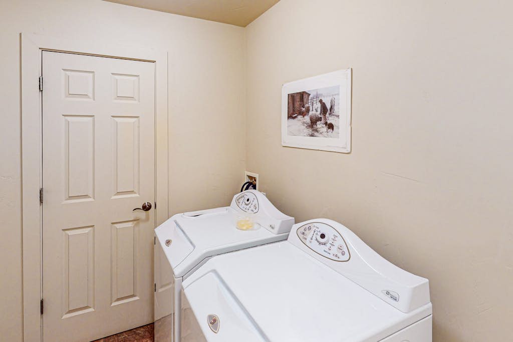 source-31d8513a5ac0fb66602998be3bd9e6f974562bb9.jpg