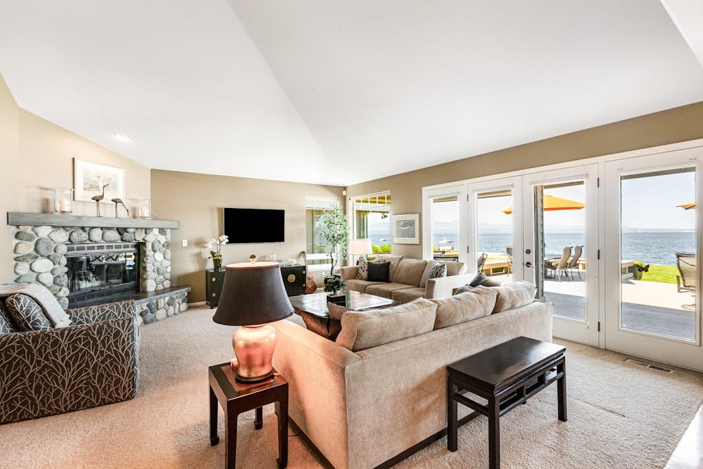 source-5fffe9cc7a52201d5fca68de3e999921229b4972.jpg