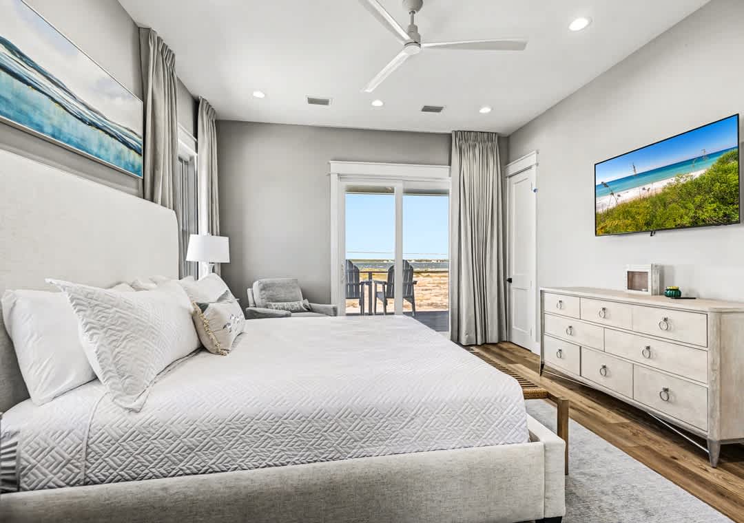 Primary suite 3 on the first floor with private balcony