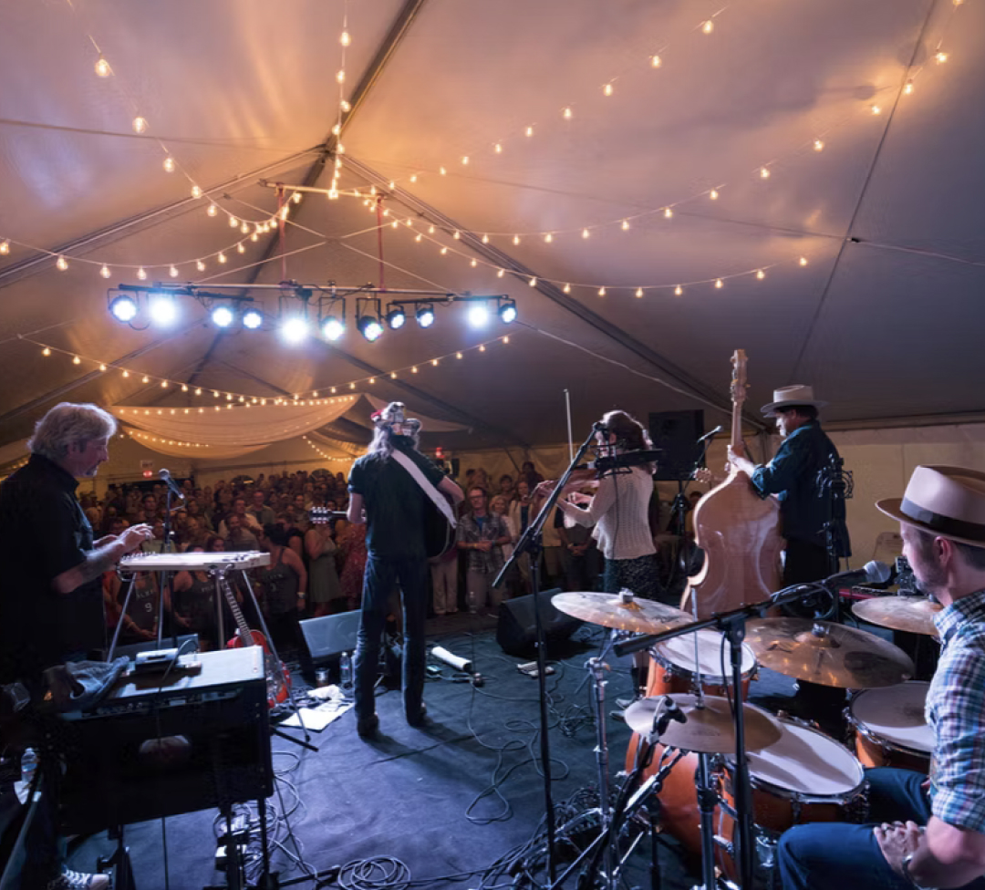 Sisters Folk Festival