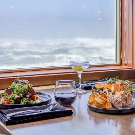 Yachats Adobe Restaurant and Lounge