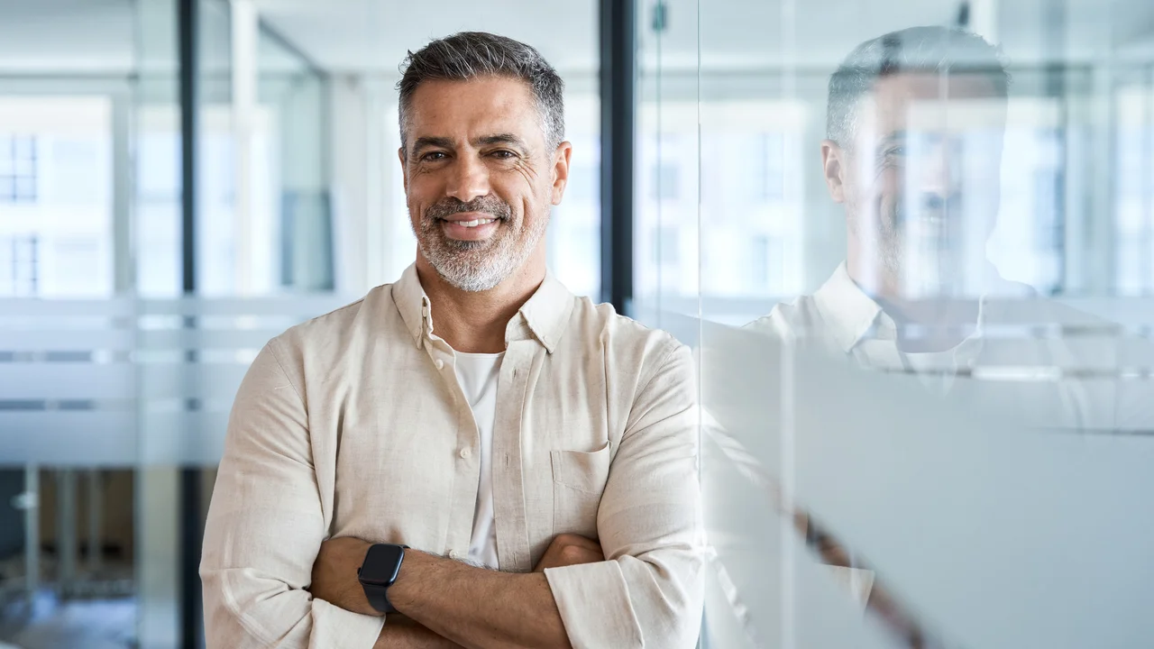 COFOMO expert ready to answer clients’ questions on digital transformation and artificial intelligence.